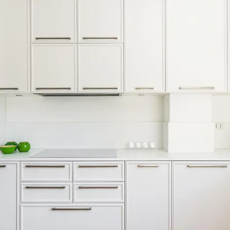 Pure White - By Myhomeincomo شقة *